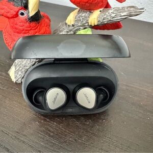 Jabra Elite 7 Pro True Wireless Noise Canceling In-Ear Headphones Black Used